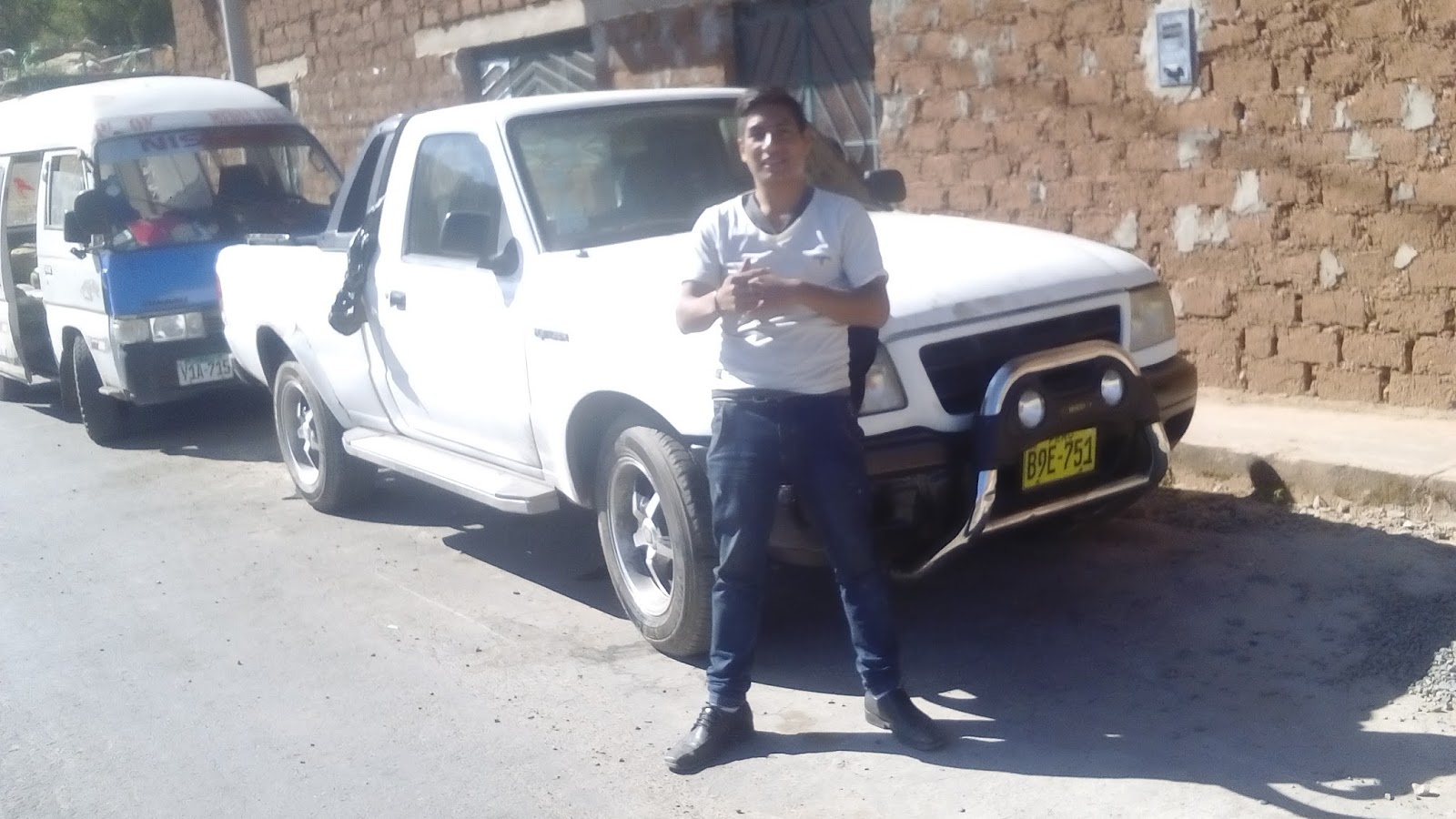 Glimer Cornelio, en la ruta de viaje al distrito de destino Conchucos