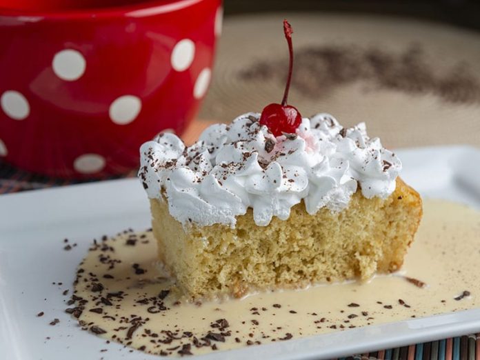 Prepara una deliciosa Torta tres leches para la merienda