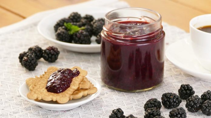 ¡Te encantará Prepara una rica mermelada de mora