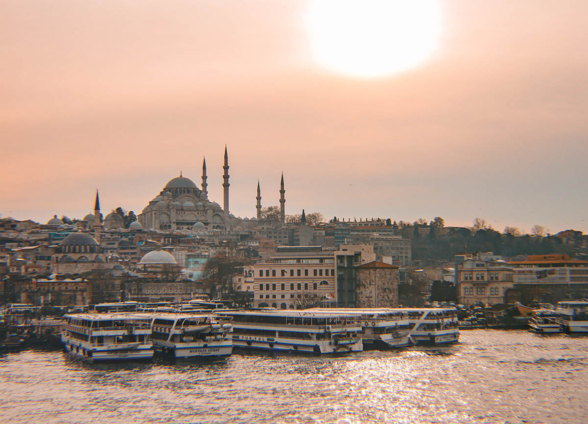 Atardecer en Estambul desde el Bósforo