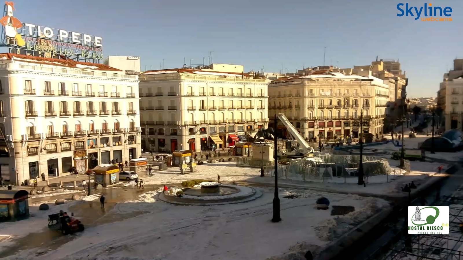 La Puerta del Sol nevada debido a la borrasca Filomena