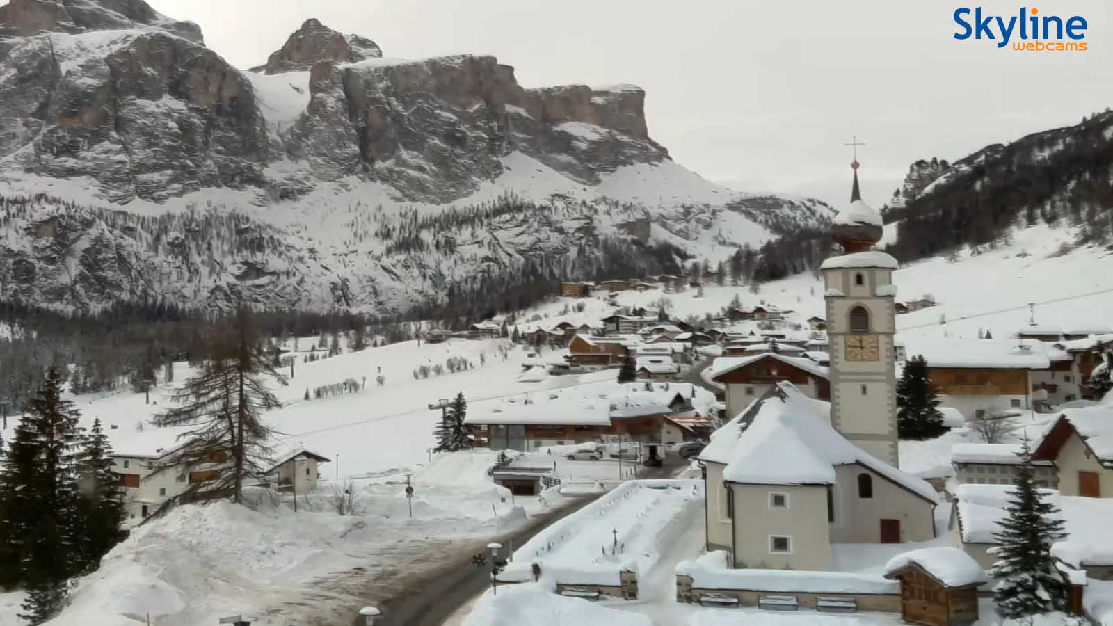 Colfosco en Alta Badia, en Los Dolomitas