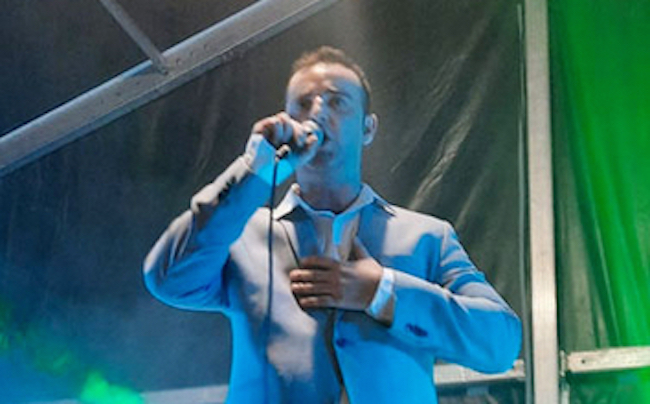 El cantante lenense "Dani" García, "El Taxista Coplero", ya prepara su segundo disco