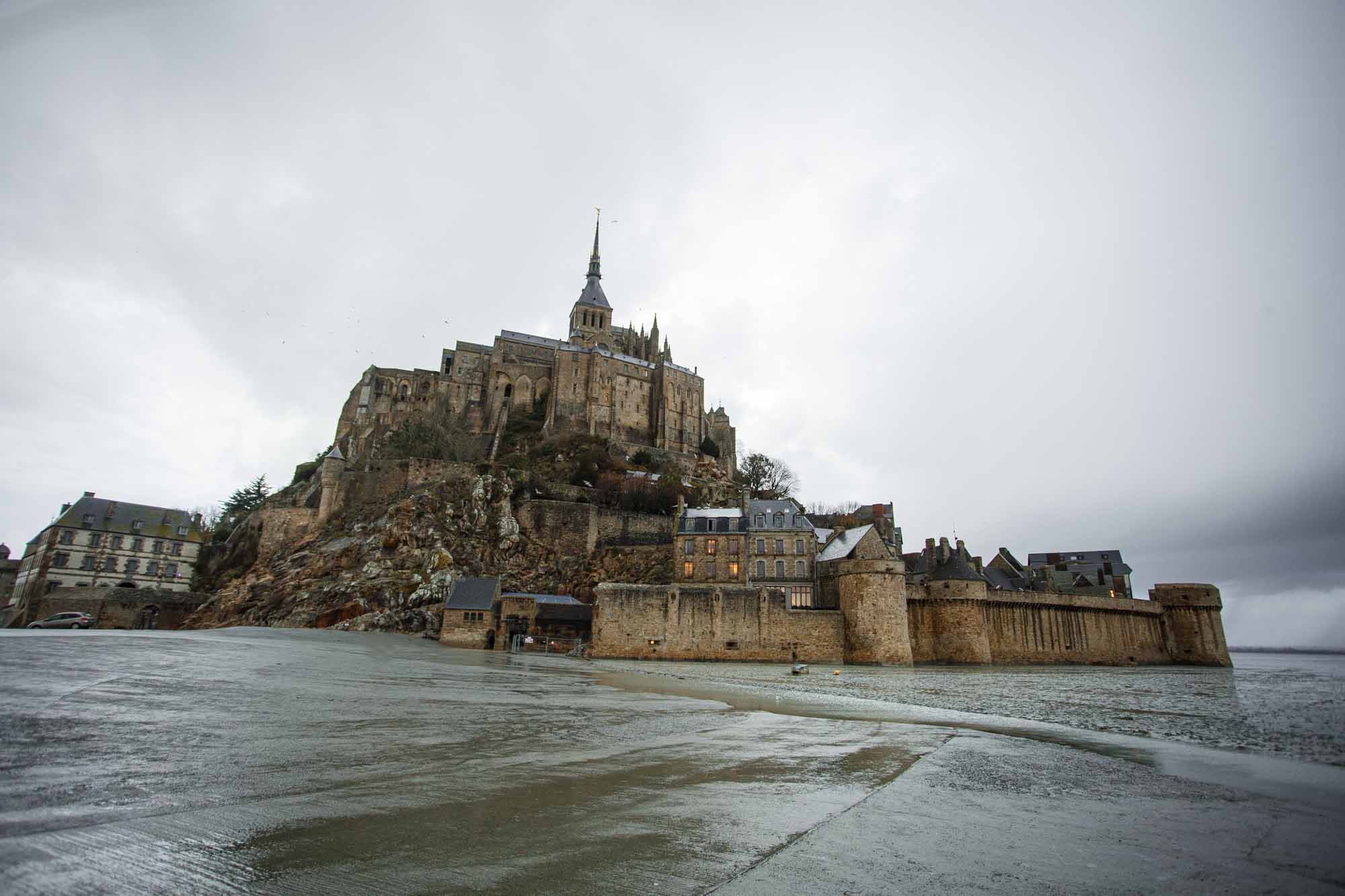 Llegada al Monte Saint-Michel en Normandía